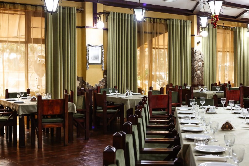 DLF Magnolias 2 amenities - multi-cuisine restaurant